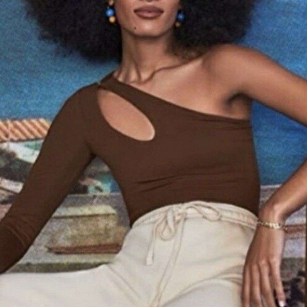 Reformation Brown One-Shoulder Cutout Top size small